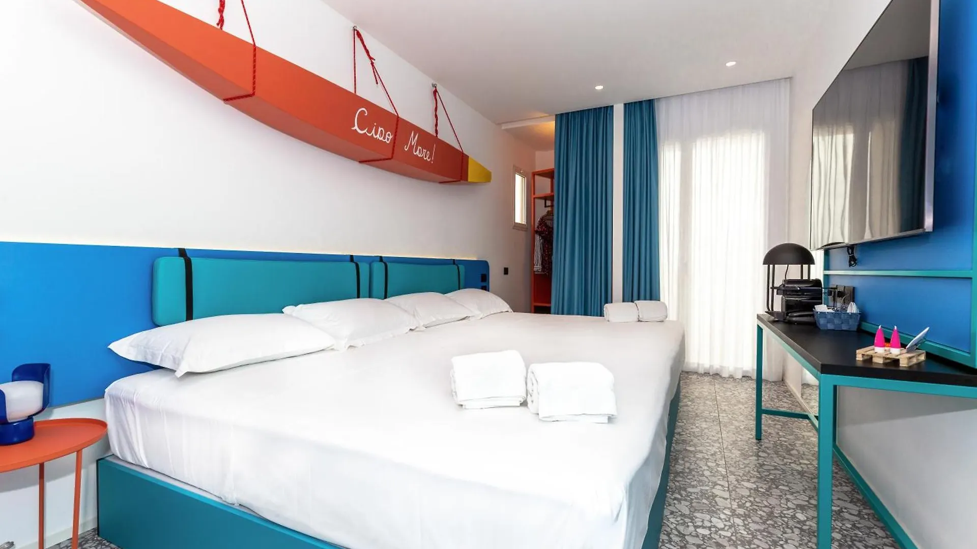 Hotel Albatros Rimini 3*,  Italy